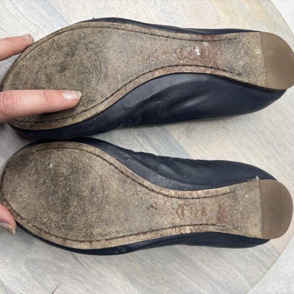 Tory Burch Slip On Navy Shoes 9M - Picture 7 of 8